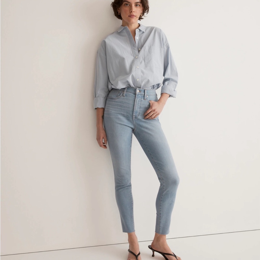 Madewell Petite 10" High-Rise Skinny Crop Jeans in Charlemont Wash, Size 27P